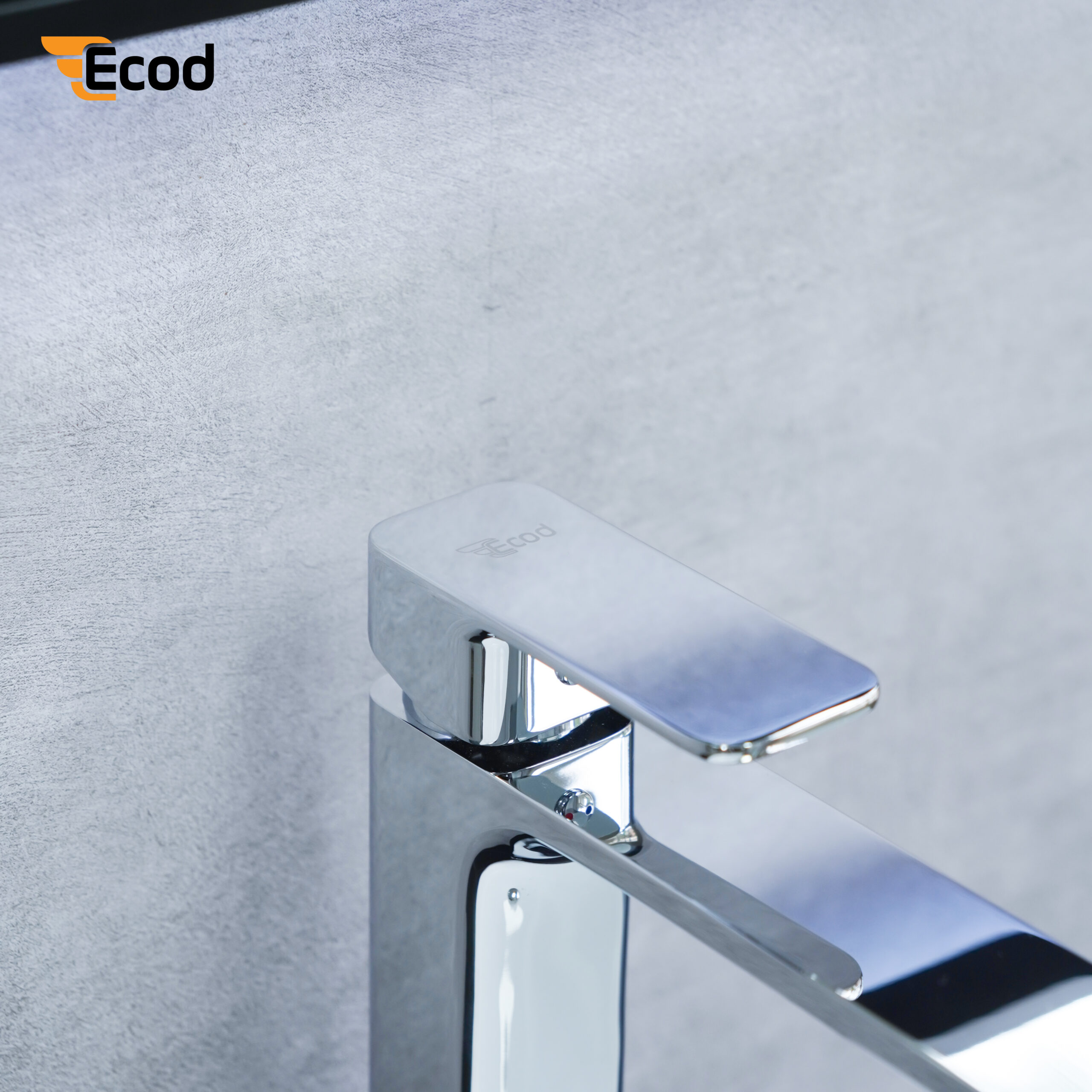 Vòi chậu nóng lạnh EV3015